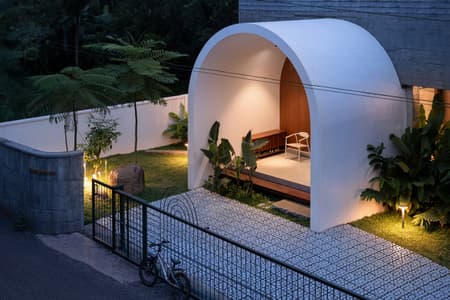 Vault House